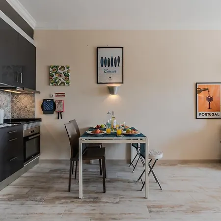 Ocean Paradise - With Ocean View Apartment