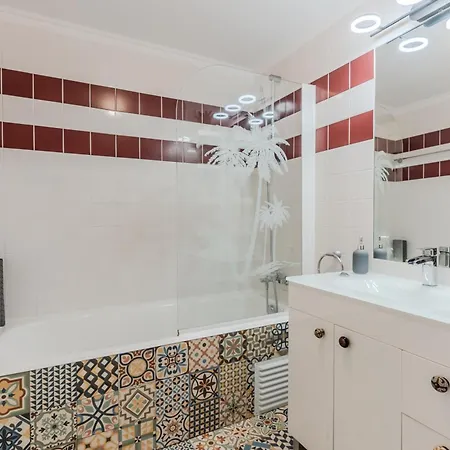 Ocean Paradise - With Ocean View Apartament