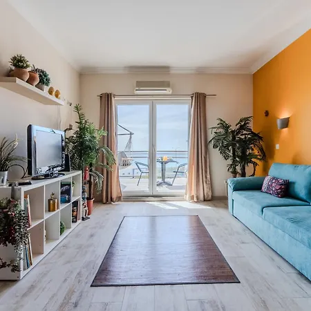 Ocean Paradise - With Ocean View Apartment